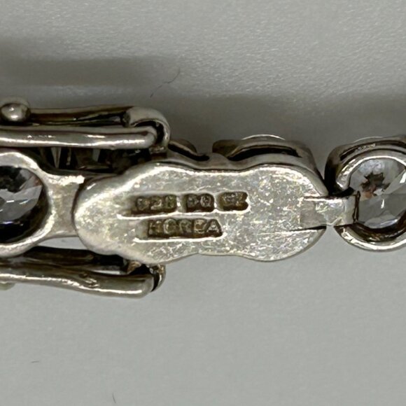 Sterling Silver Tennis Bracelet Diamonique Cubic Zirconia  7.75 Inches - Picture 6 of 13